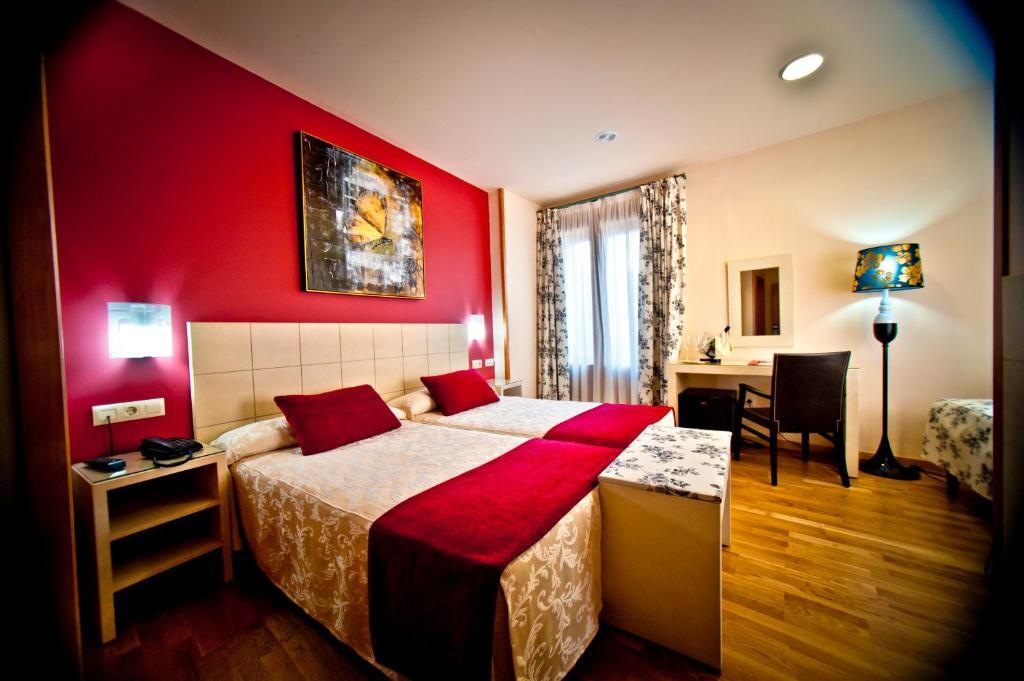 Hotel Condes De Castilla Segovia Rom bilde