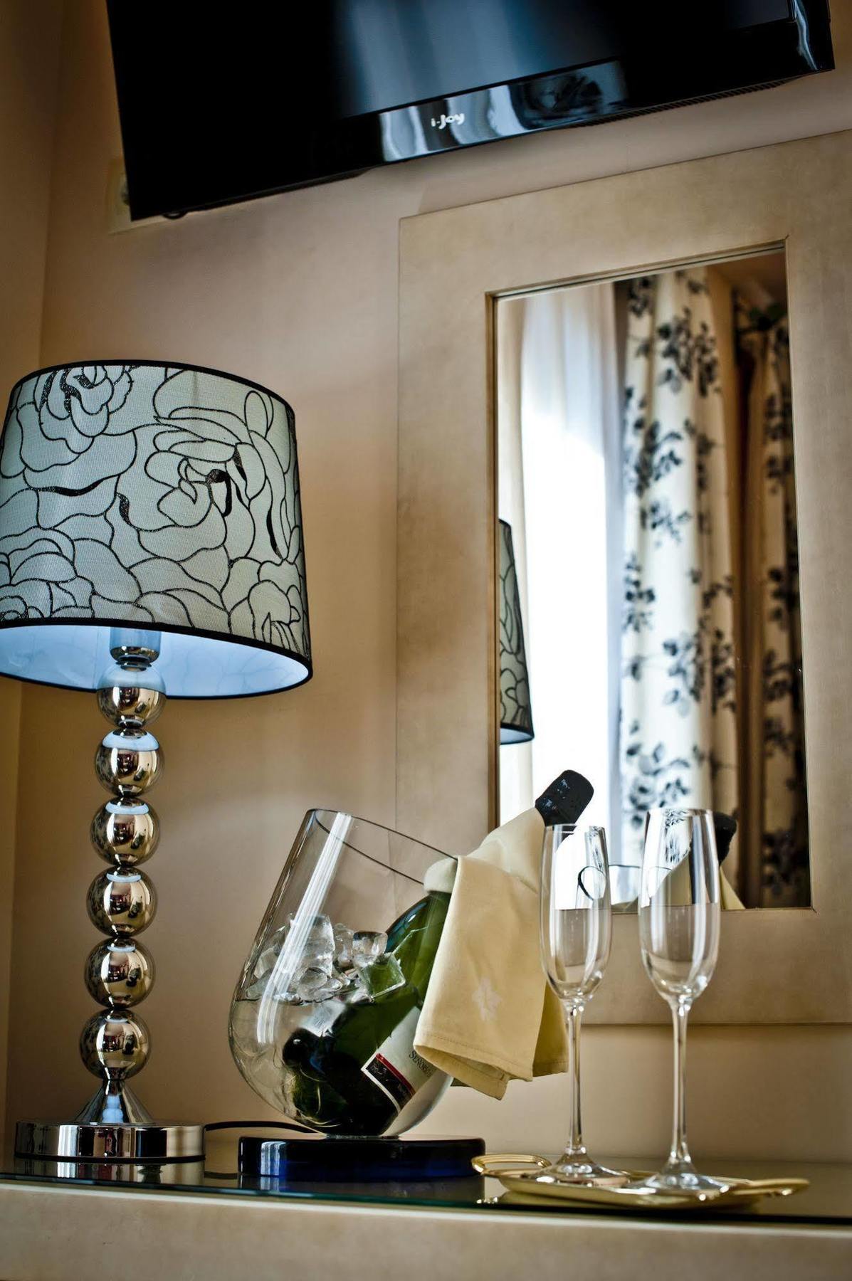 Hotel Condes De Castilla Segovia Eksteriør bilde