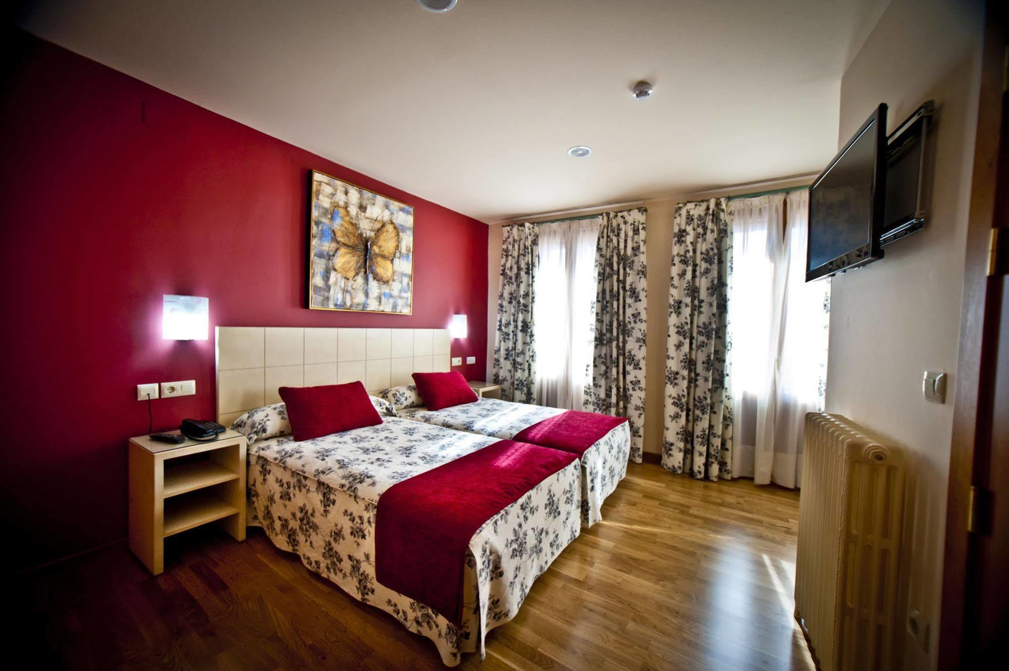 Hotel Condes De Castilla Segovia Eksteriør bilde